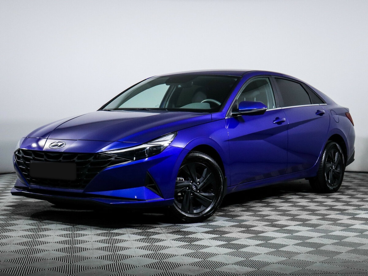 Hyundai Elantra с пробегом — 2021 год. Посмотреть фото