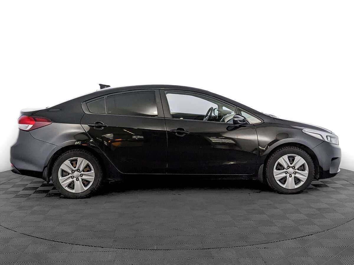 Kia Cerato с пробегом — 2019 год. Фото: #3