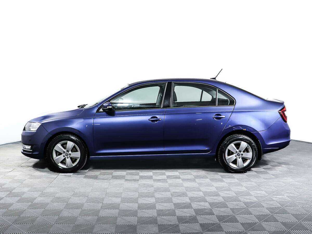 Skoda Rapid с пробегом — 2017 год. Фото: #7