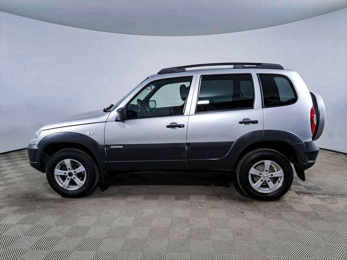 Chevrolet Niva с пробегом — 2017 год. Фото: #7