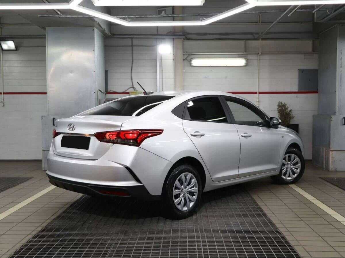 Hyundai Solaris с пробегом — 2021 год. Фото: #1