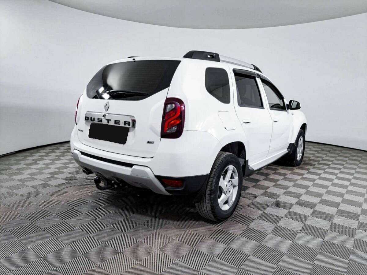 Renault Duster с пробегом — 2017 год. Фото: #4