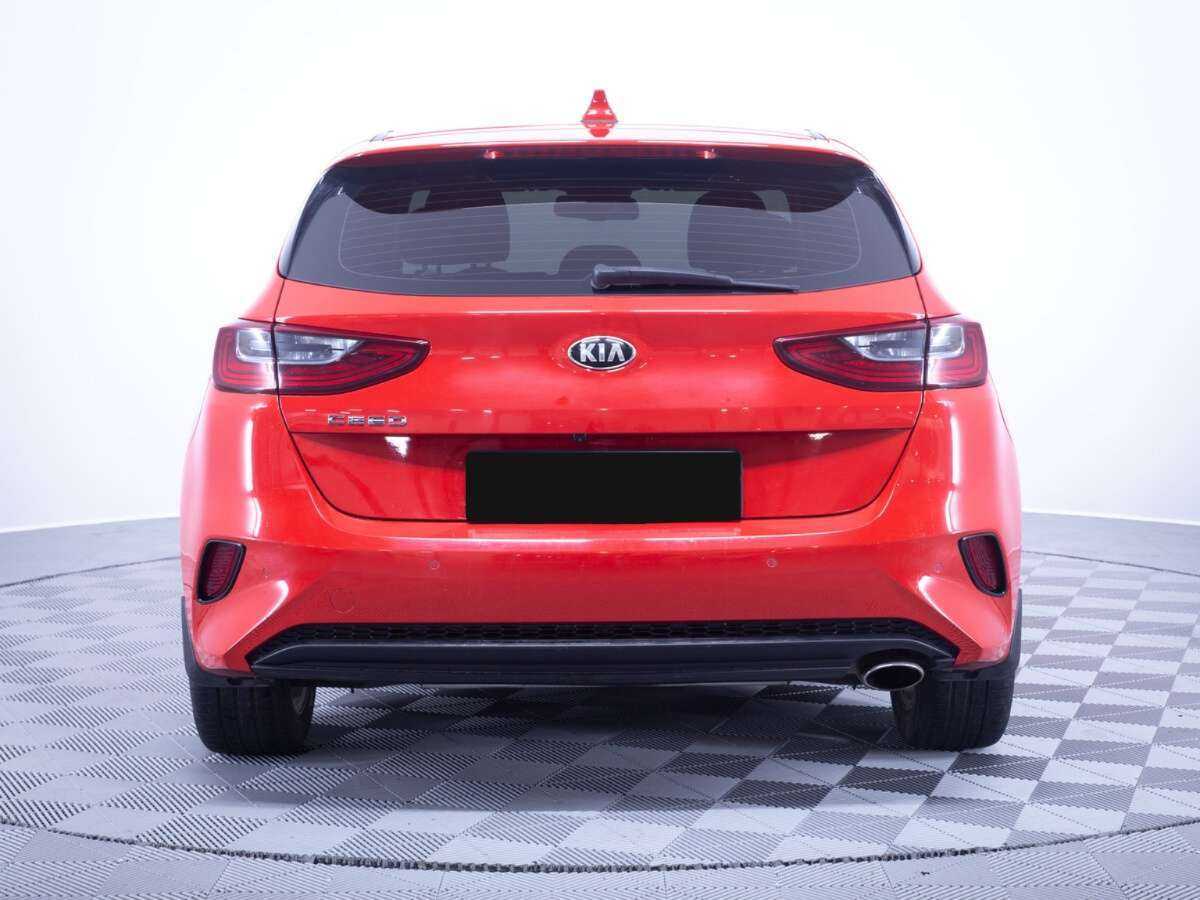 Kia Ceed с пробегом — 2020 год. Фото: #5