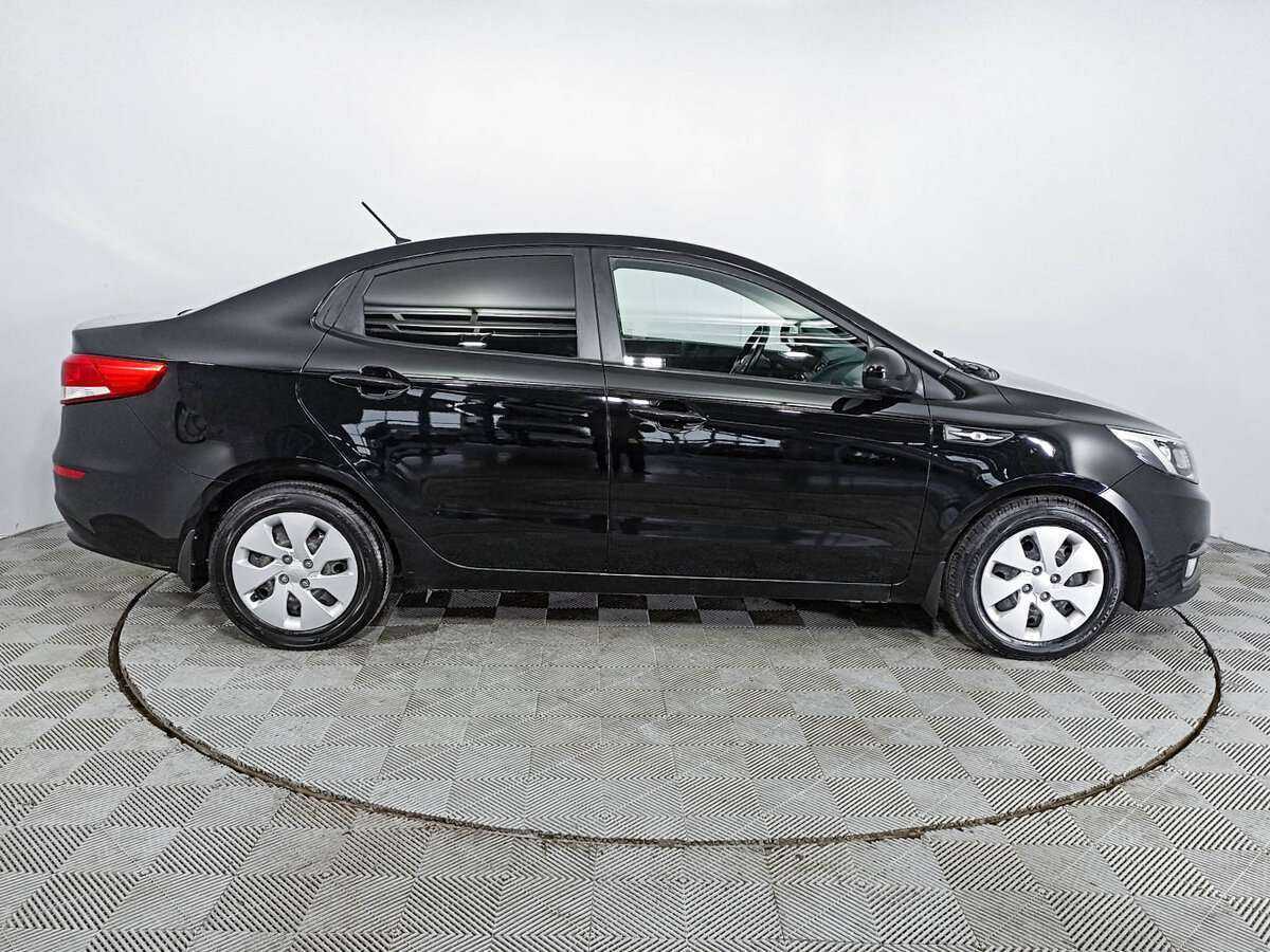 Kia Rio с пробегом — 2016 год. Фото: #3