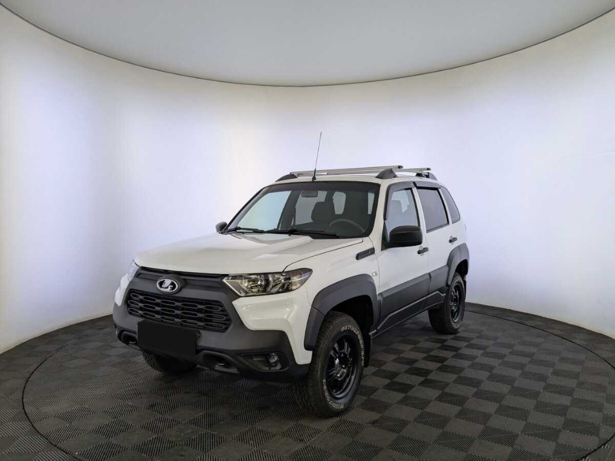 Lada (ВАЗ) Niva с пробегом — 2022 год. Посмотреть фото