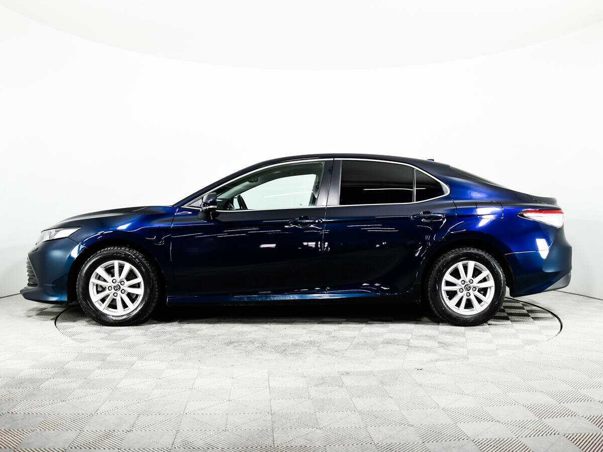 Toyota Camry с пробегом — 2019 год. Фото: #9