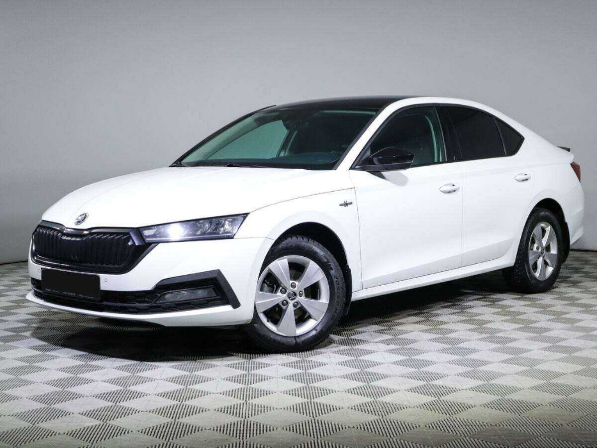 Skoda Octavia с пробегом — 2021 год. Посмотреть фото