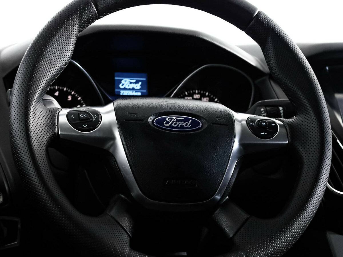 Ford Focus с пробегом — 2012 год. Фото: #8