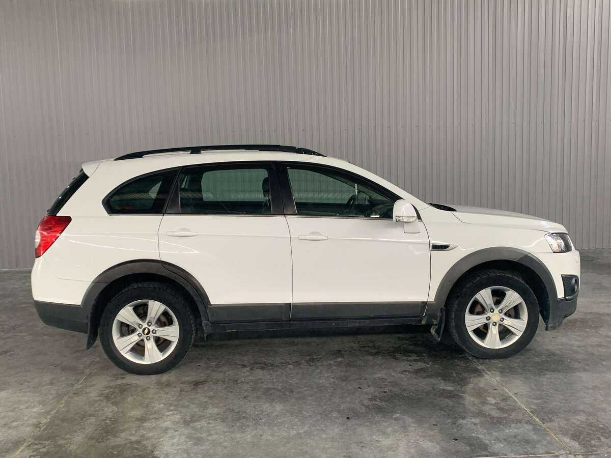 Chevrolet Captiva с пробегом — 2013 год. Фото: #3