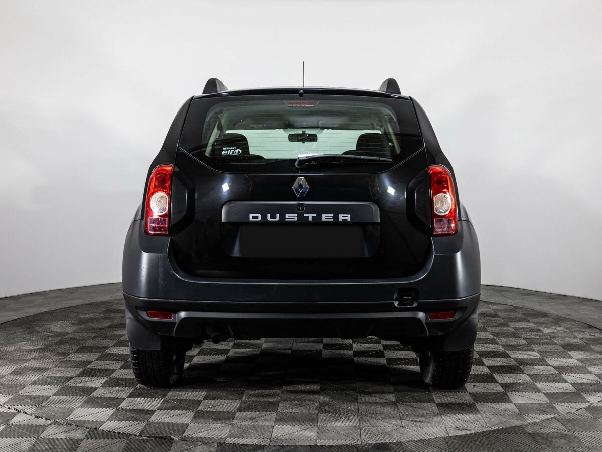 Renault Duster с пробегом — 2014 год. Фото: #4