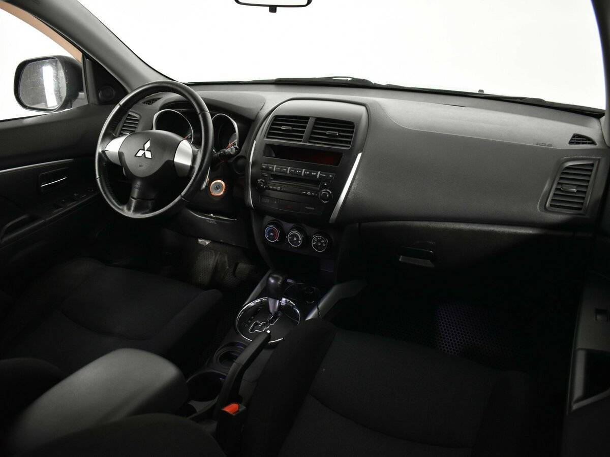 Mitsubishi ASX с пробегом — 2012 год. Фото: #9