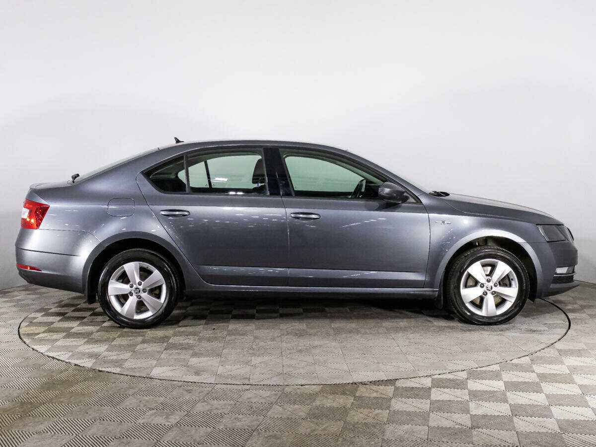 Skoda Octavia с пробегом — 2019 год. Фото: #3