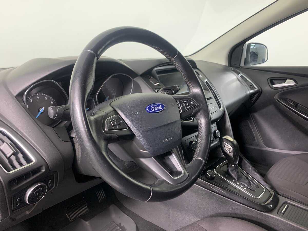 Ford Focus с пробегом — 2017 год. Фото: #11