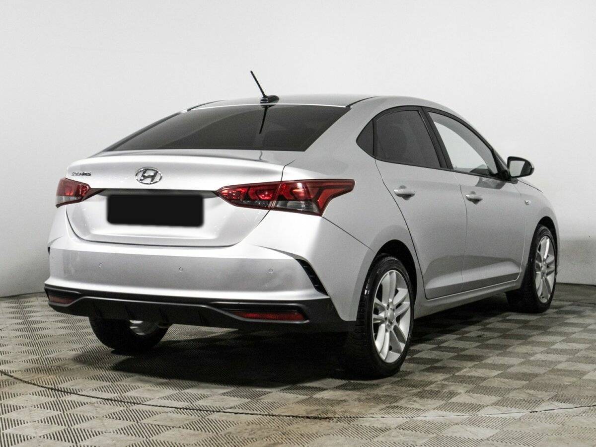 Hyundai Solaris с пробегом — 2020 год. Фото: #4