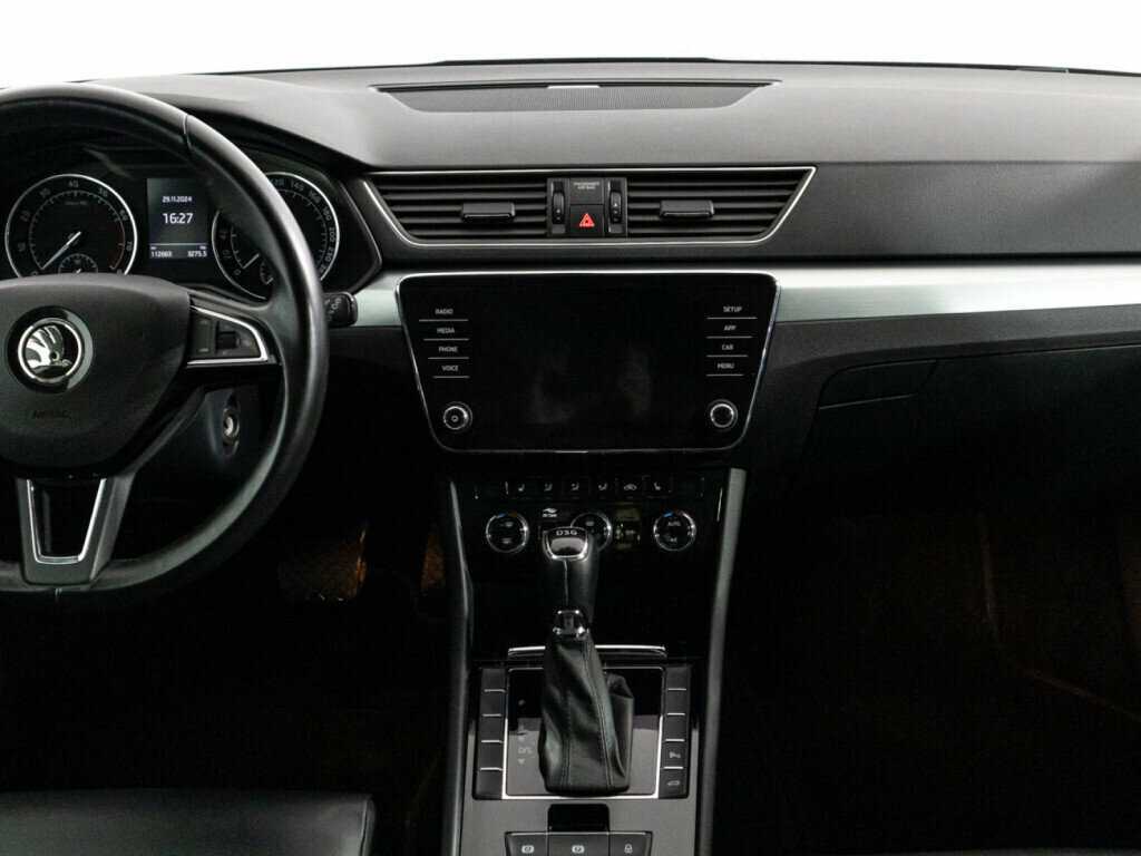 Skoda Superb с пробегом — 2018 год. Фото: #13