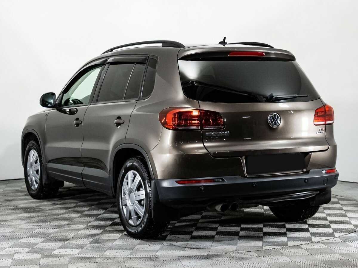 Volkswagen Tiguan с пробегом — 2015 год. Фото: #5