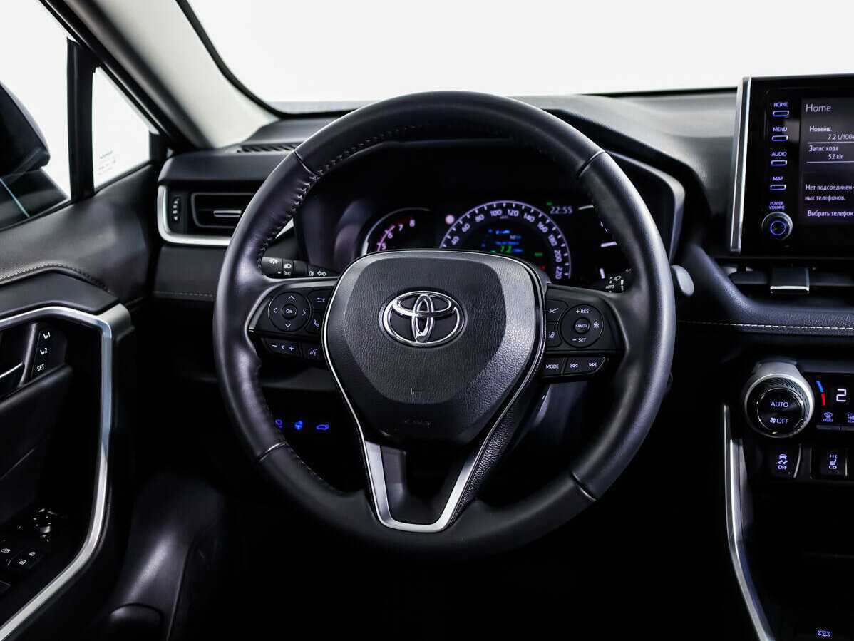 Toyota RAV4 с пробегом — 2021 год. Фото: #10