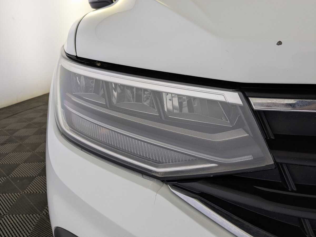 Volkswagen Tiguan с пробегом — 2021 год. Фото: #10