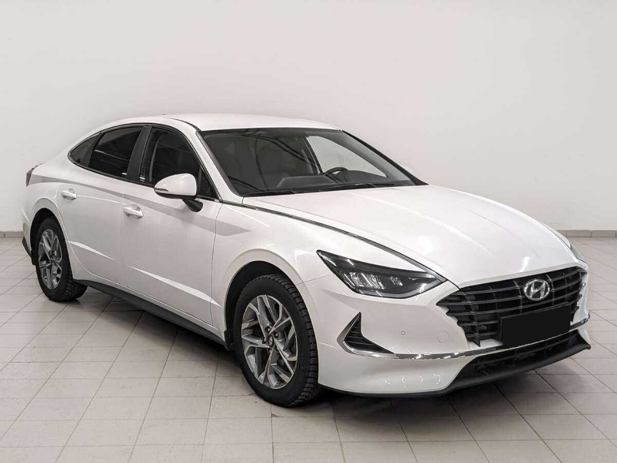 Hyundai Sonata с пробегом — 2020 год. Фото: #2
