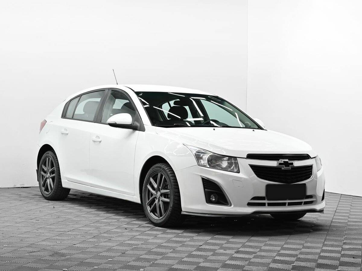 Chevrolet Cruze с пробегом — 2013 год. Фото: #1