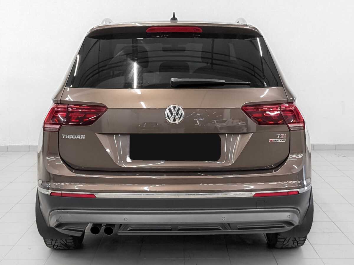 Volkswagen Tiguan с пробегом — 2017 год. Фото: #5