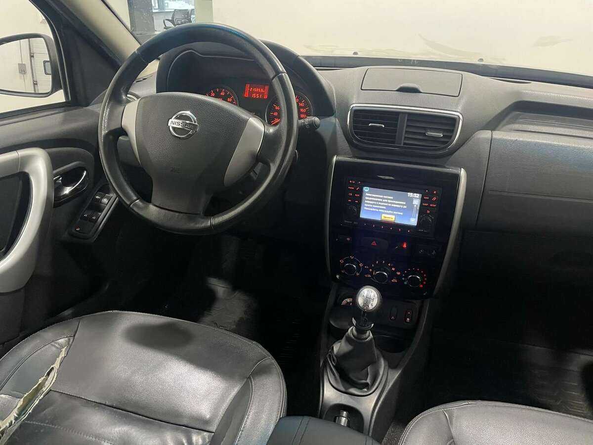 Nissan Terrano с пробегом — 2015 год. Фото: #4