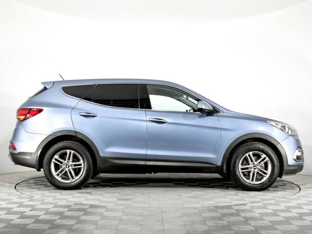 Hyundai Santa Fe с пробегом — 2016 год. Фото: #3