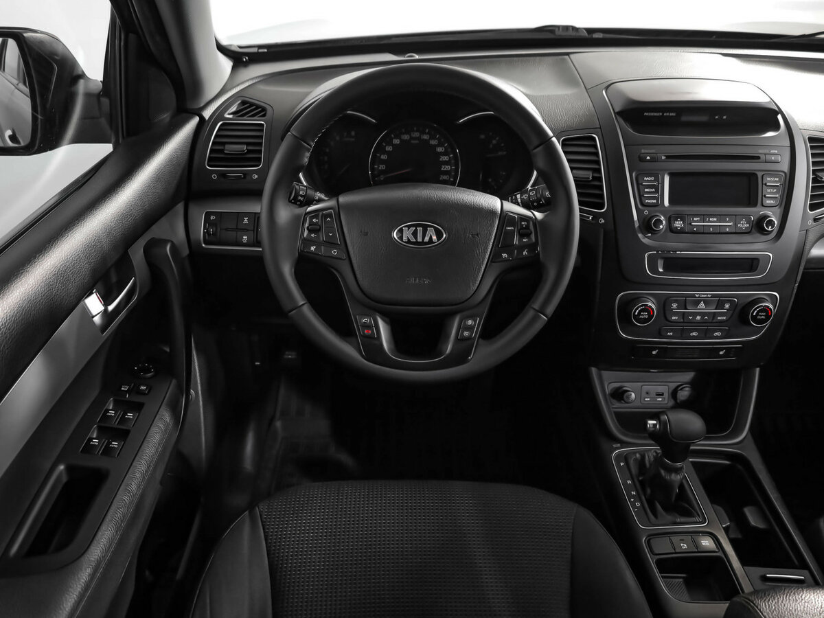 Kia Sorento с пробегом — 2013 год. Фото: #9