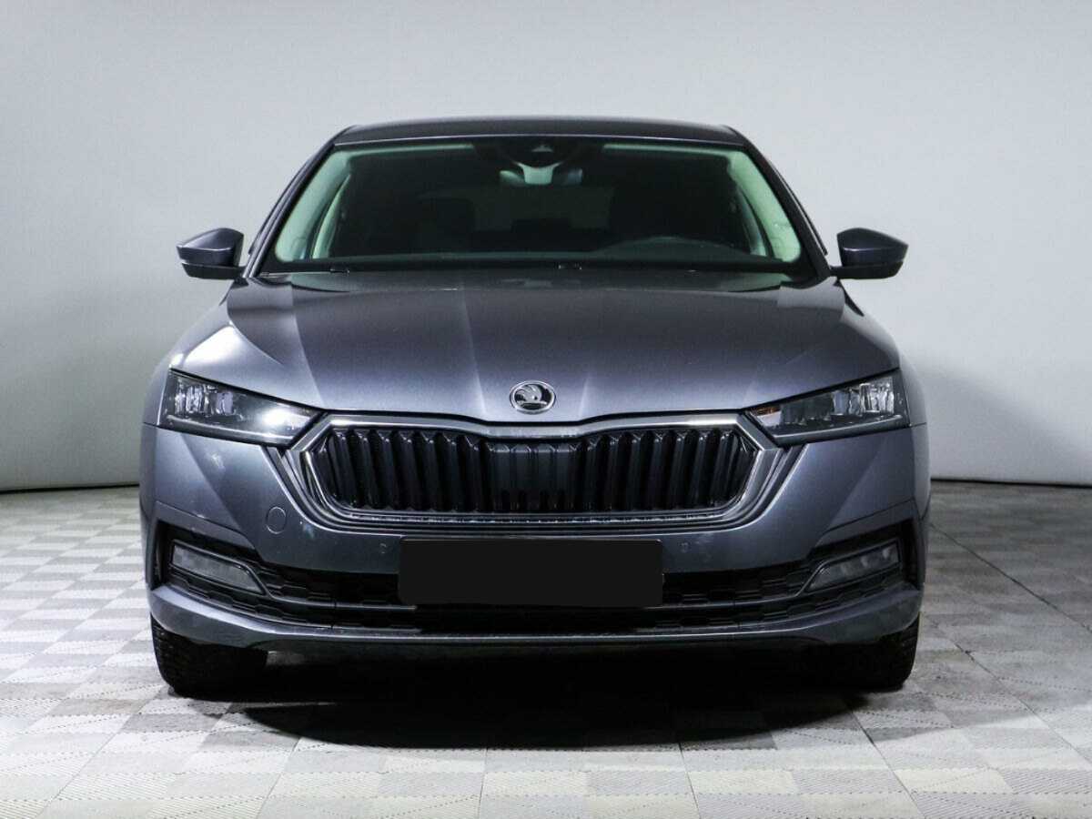 Skoda Octavia с пробегом — 2021 год. Фото: #1