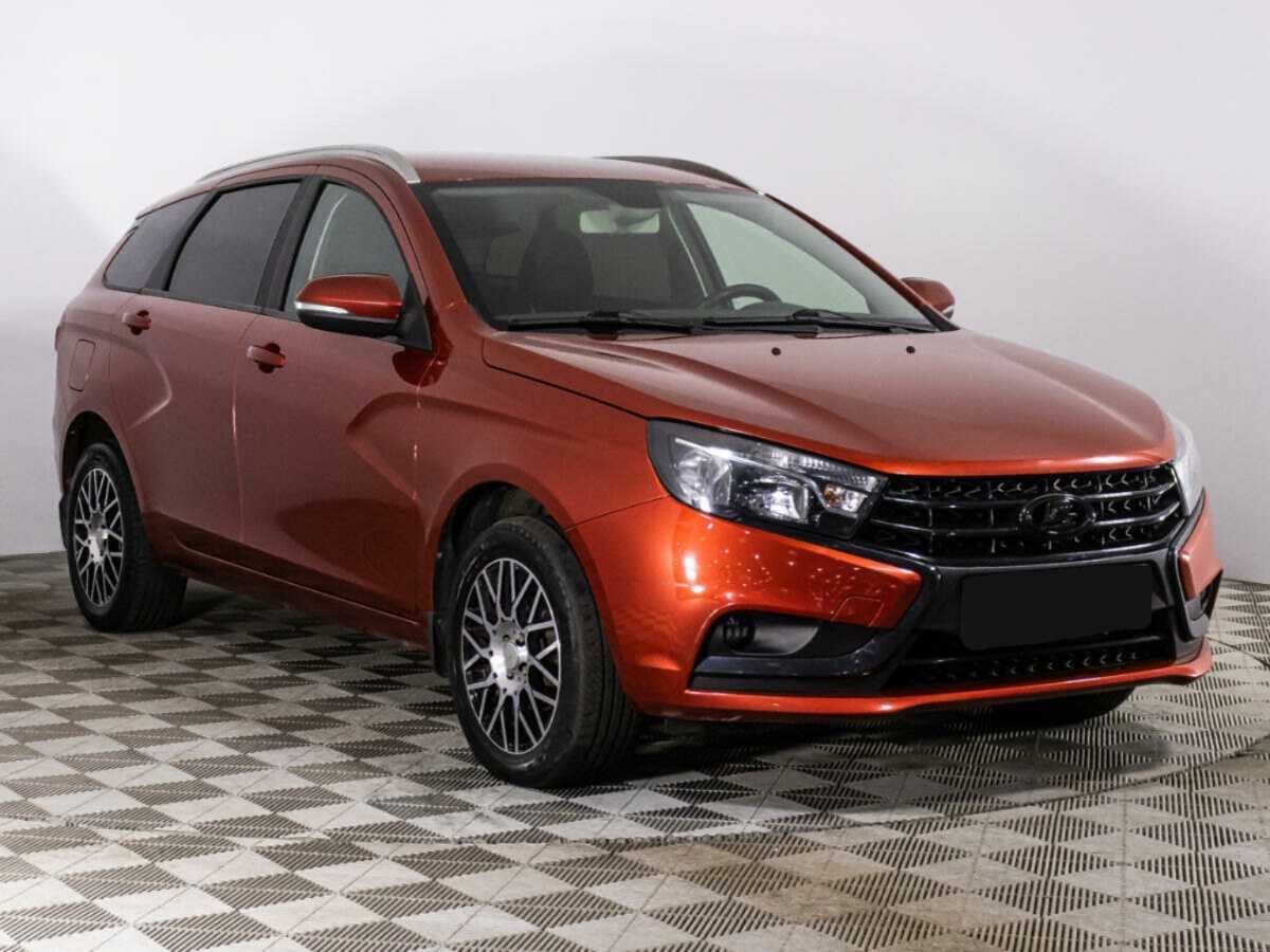 Lada (ВАЗ) Vesta с пробегом — 2018 год. Фото: #2