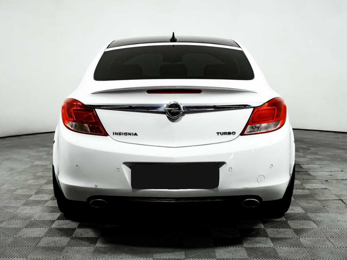 Opel Insignia с пробегом — 2012 год. Фото: #5