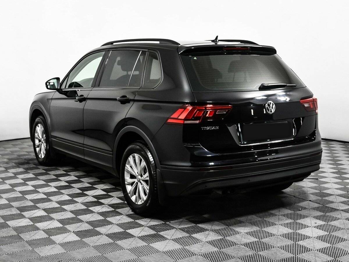 Volkswagen Tiguan с пробегом — 2020 год. Фото: #6
