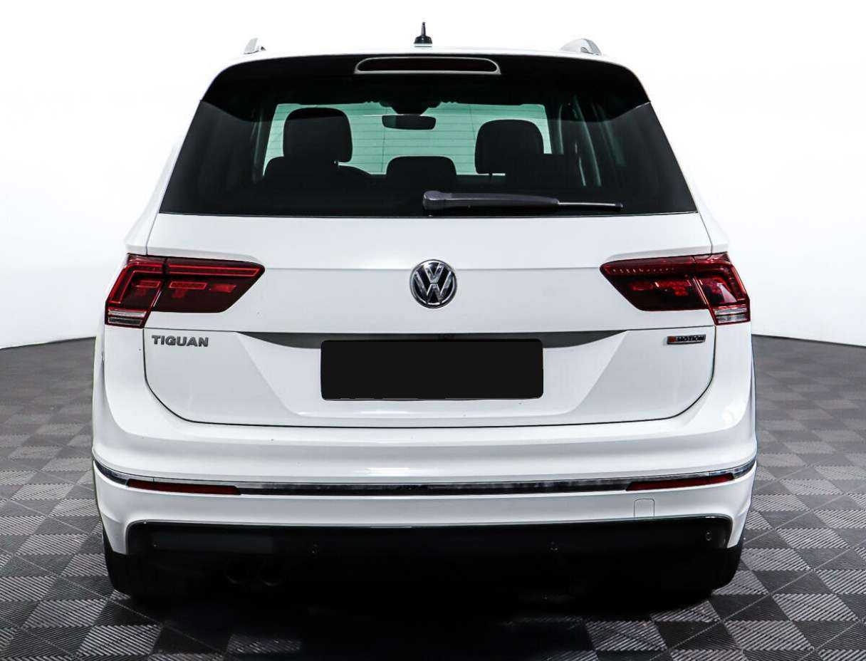 Volkswagen Tiguan с пробегом — 2018 год. Фото: #5