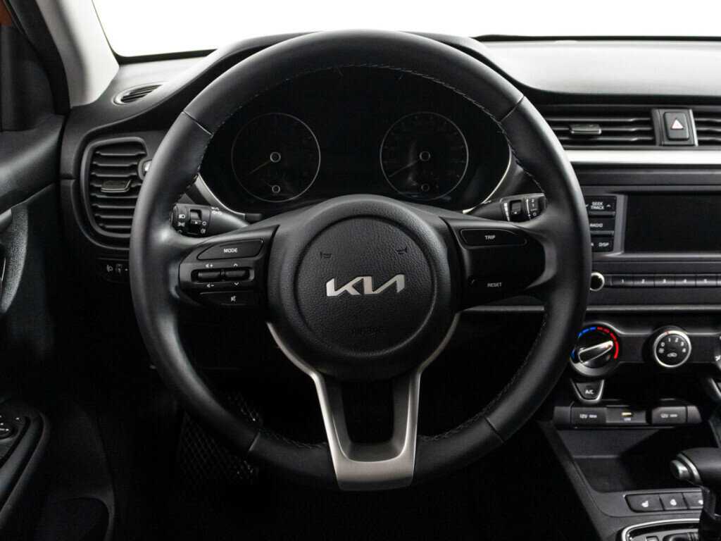 Kia Rio с пробегом — 2021 год. Фото: #19