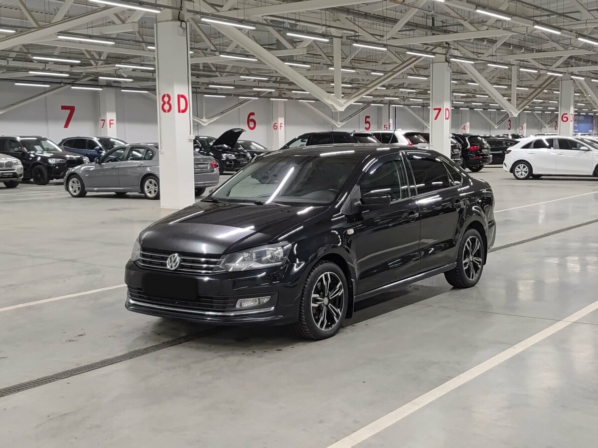 Volkswagen Polo с пробегом — 2016 год. Посмотреть фото