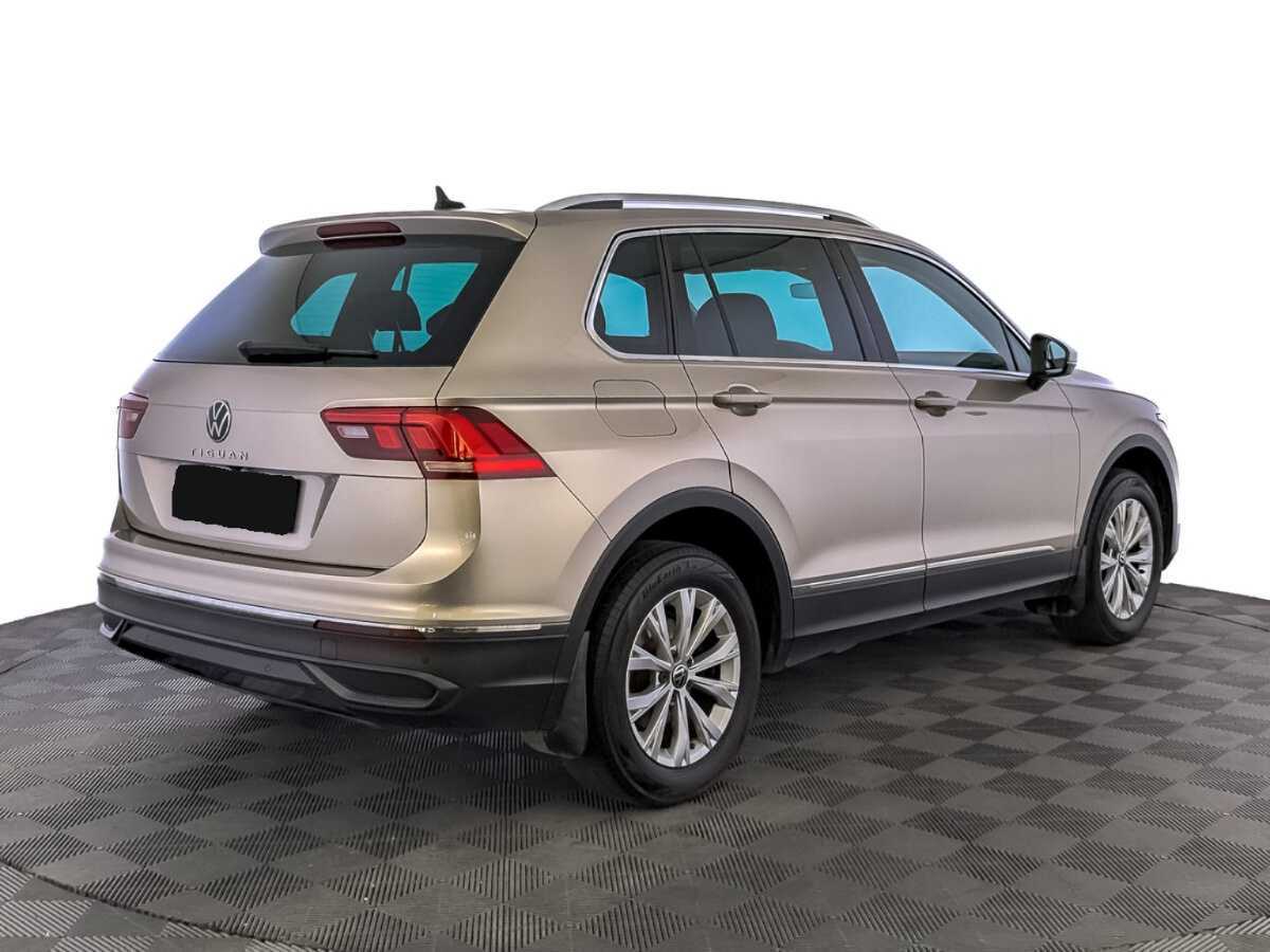 Volkswagen Tiguan с пробегом — 2021 год. Фото: #4