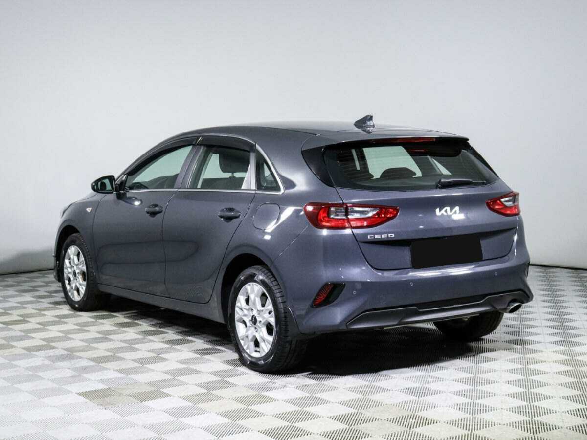 Kia Ceed с пробегом — 2022 год. Фото: #6