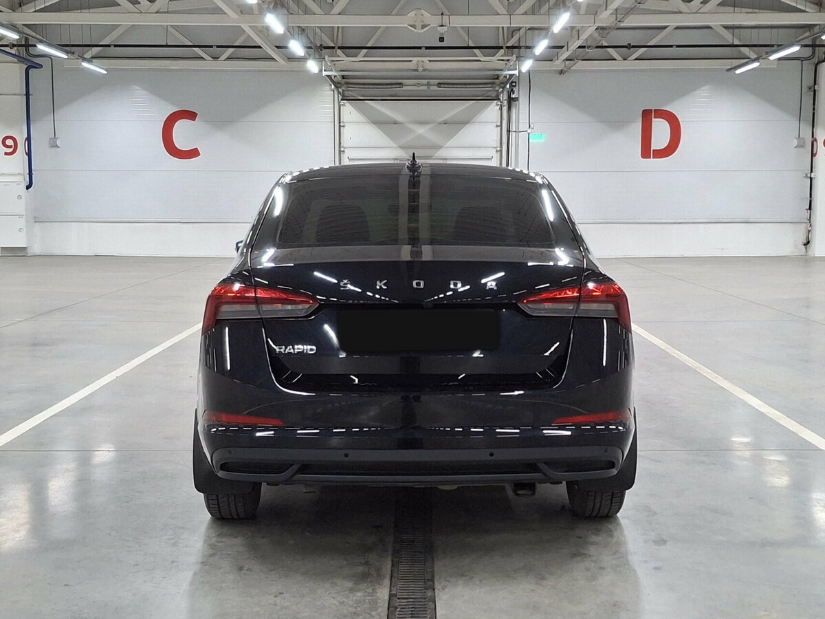Skoda Rapid с пробегом — 2022 год. Фото: #5