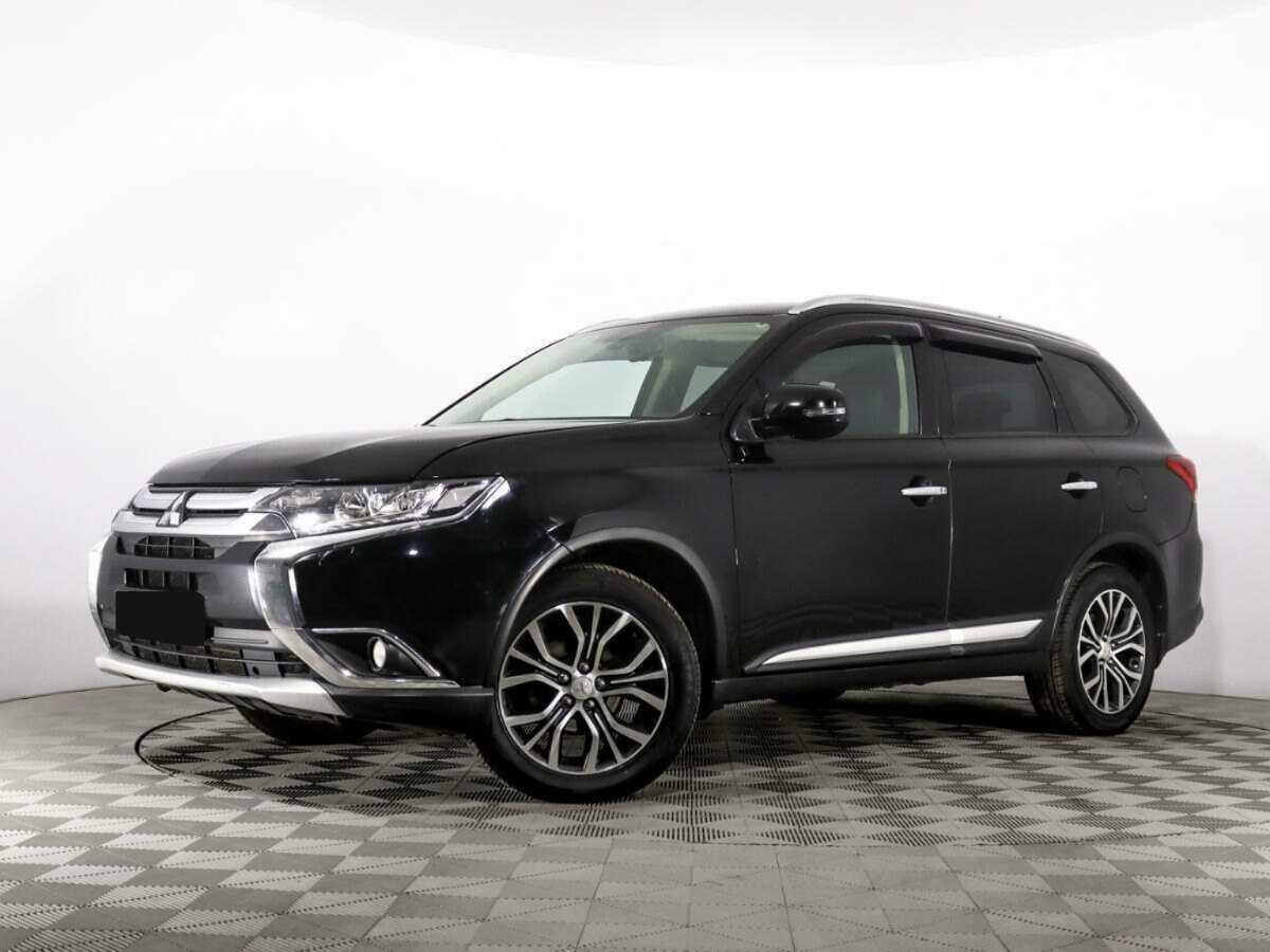 Mitsubishi Outlander с пробегом — 2016 год. Фото: #0
