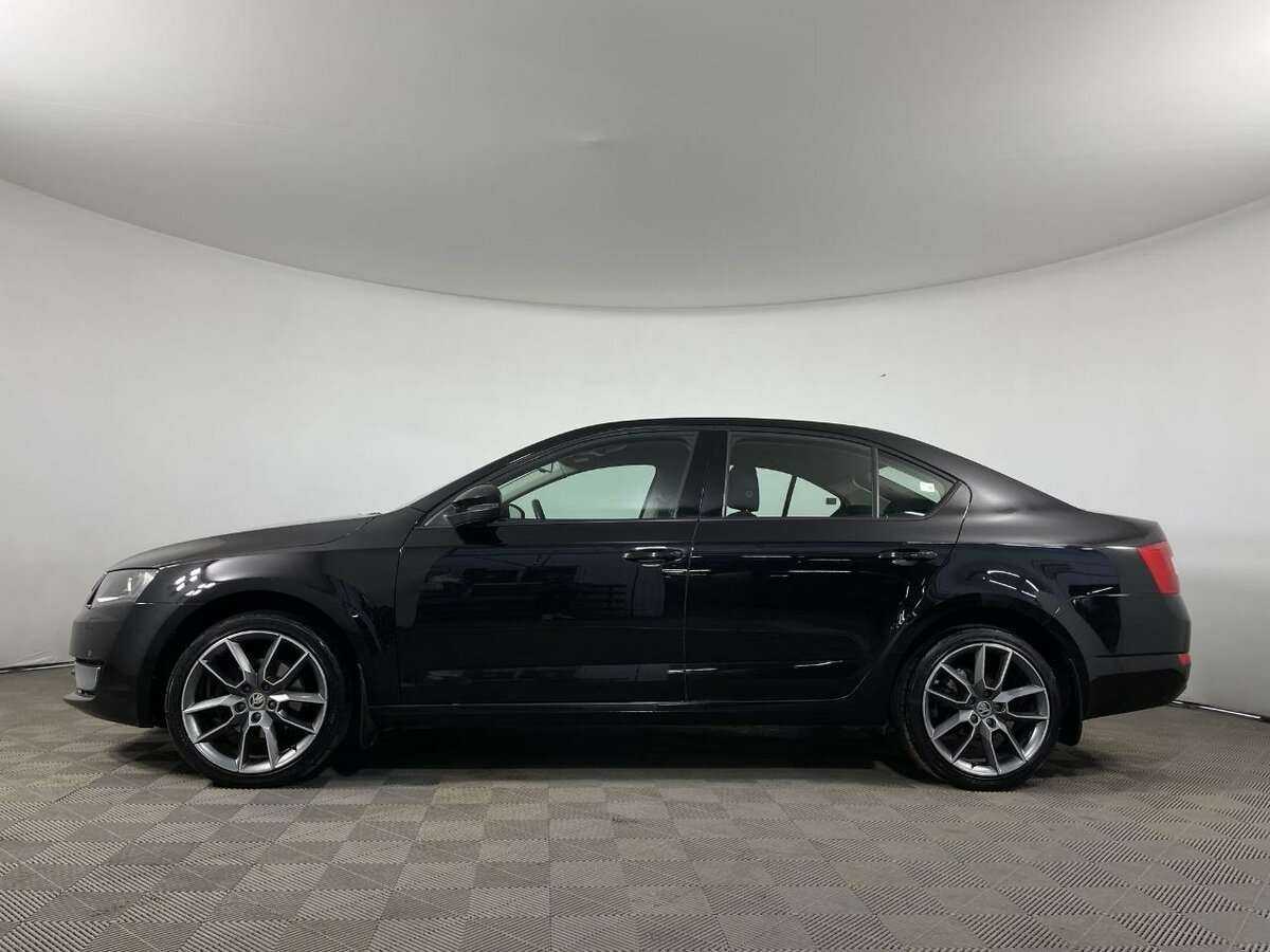 Skoda Octavia с пробегом — 2014 год. Фото: #4