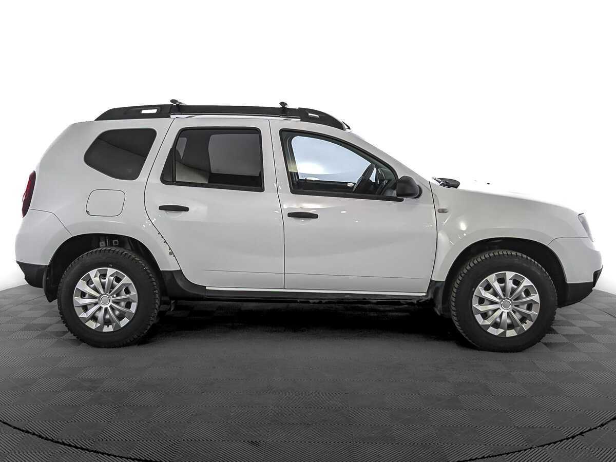 Renault Duster с пробегом — 2015 год. Фото: #3