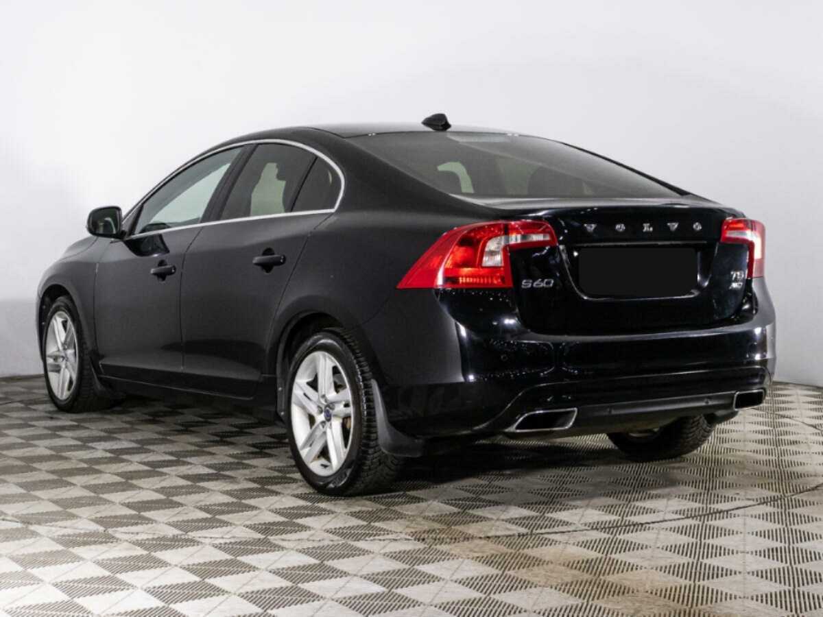 Volvo S60 с пробегом — 2013 год. Фото: #6