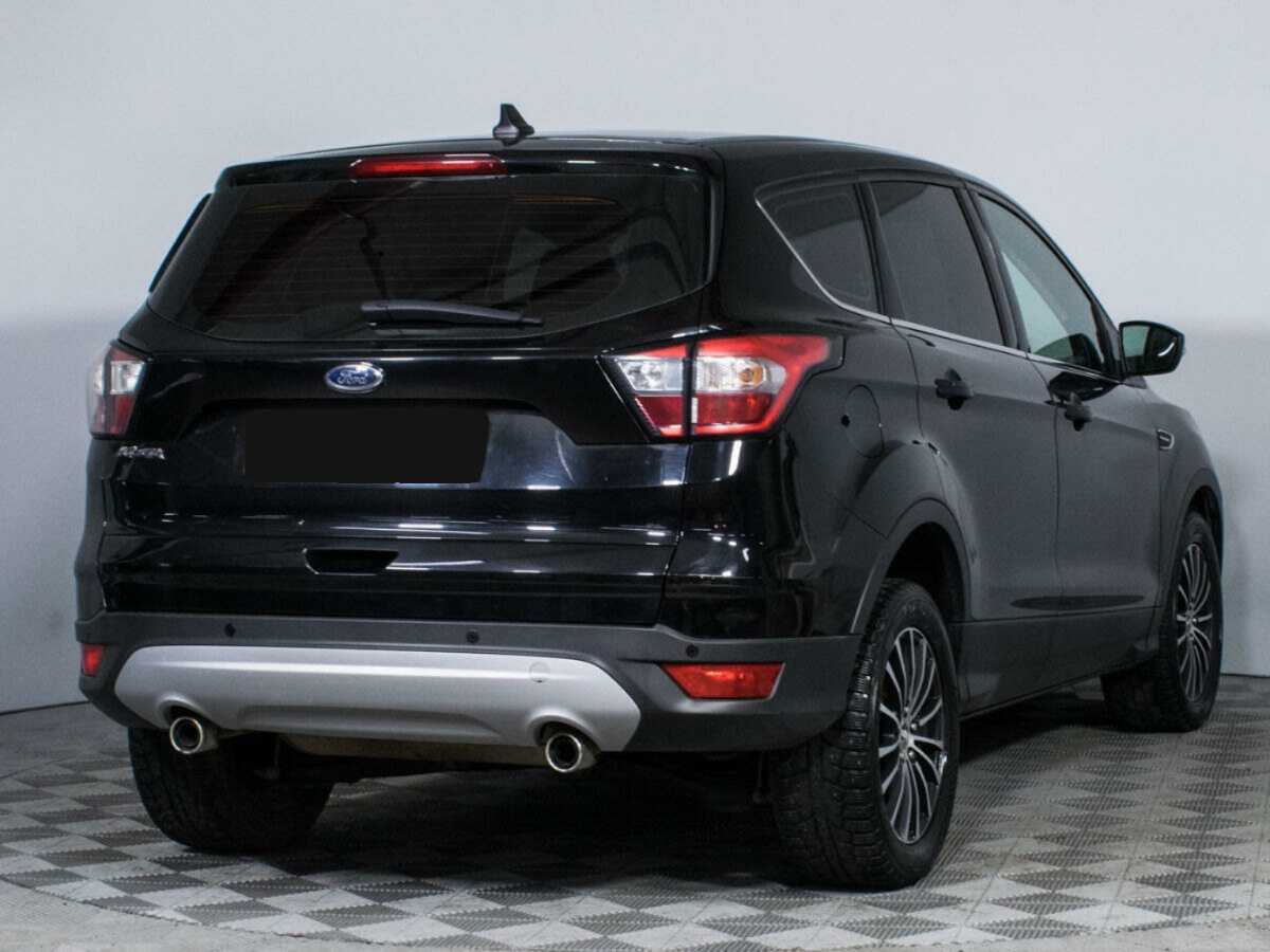Ford Kuga с пробегом — 2017 год. Фото: #4