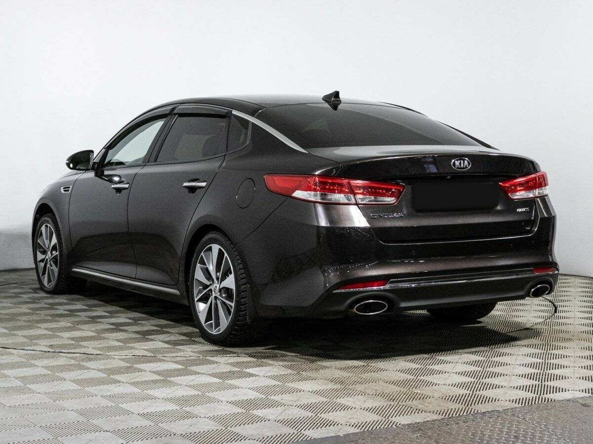 Kia Optima с пробегом — 2017 год. Фото: #6