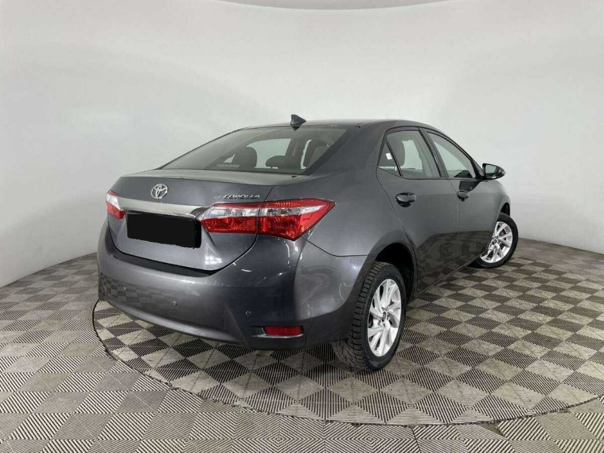 Toyota Corolla с пробегом — 2017 год. Фото: #5