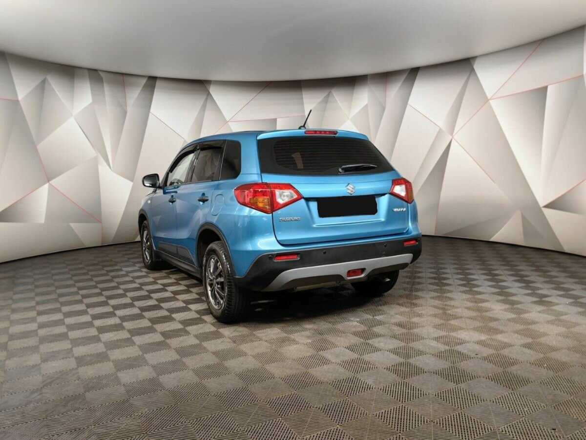 Suzuki Vitara с пробегом — 2018 год. Фото: #3
