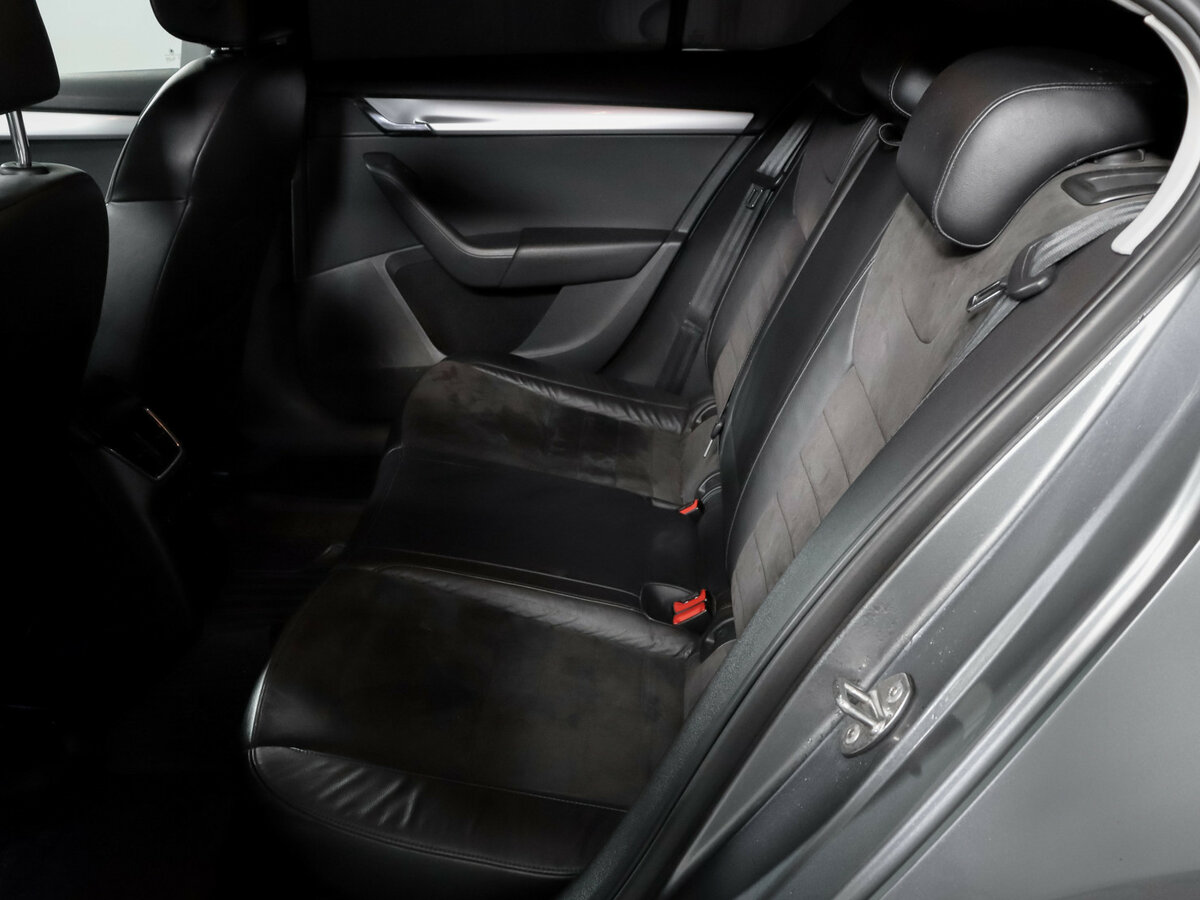 Skoda Octavia с пробегом — 2014 год. Фото: #7