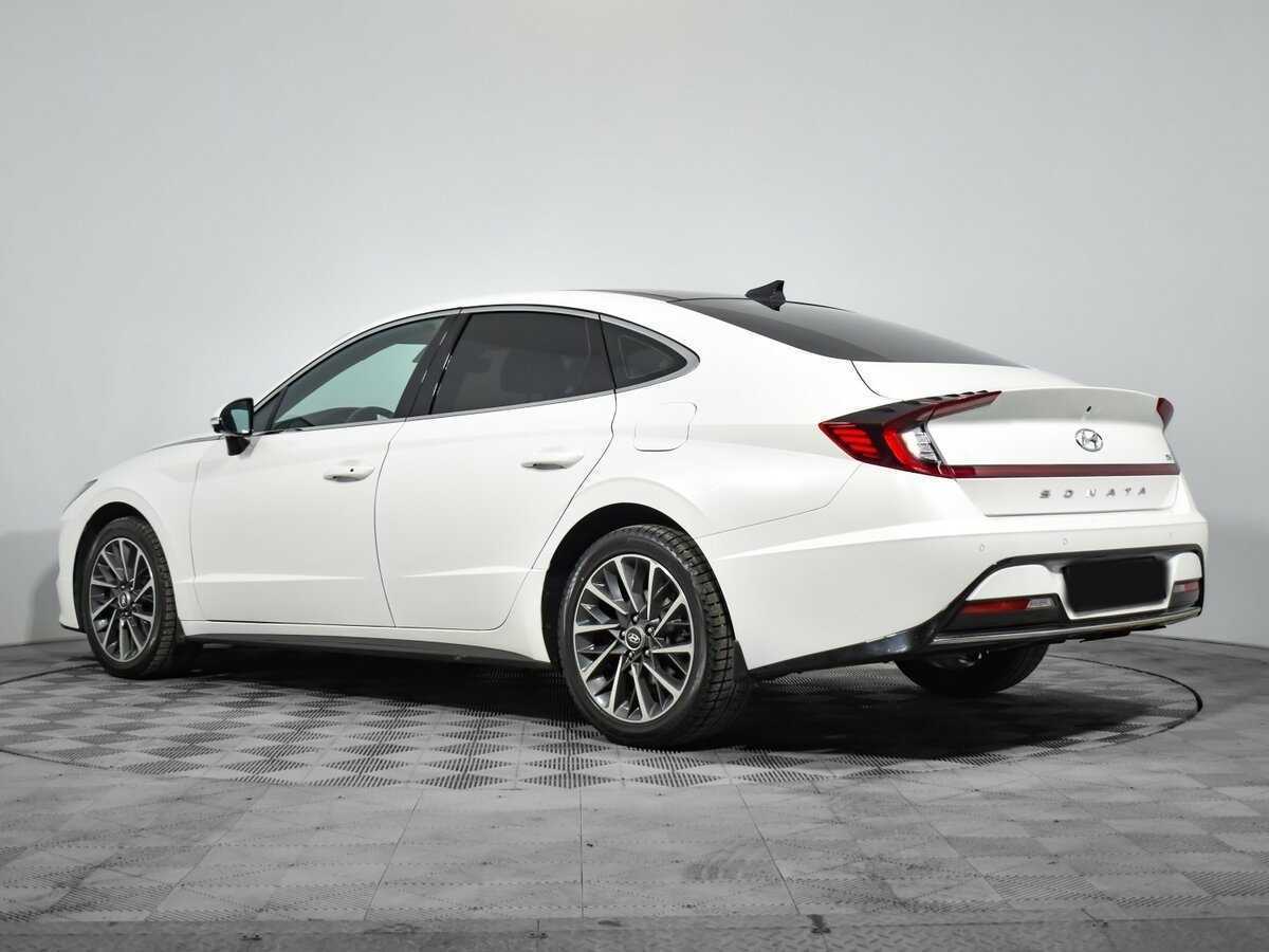 Hyundai Sonata с пробегом — 2020 год. Фото: #5