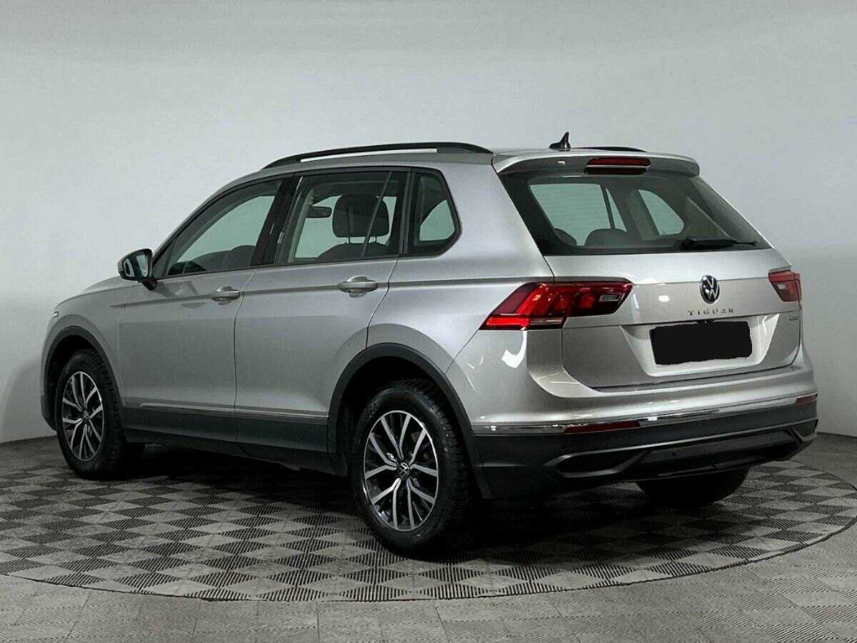 Volkswagen Tiguan с пробегом — 2021 год. Фото: #6