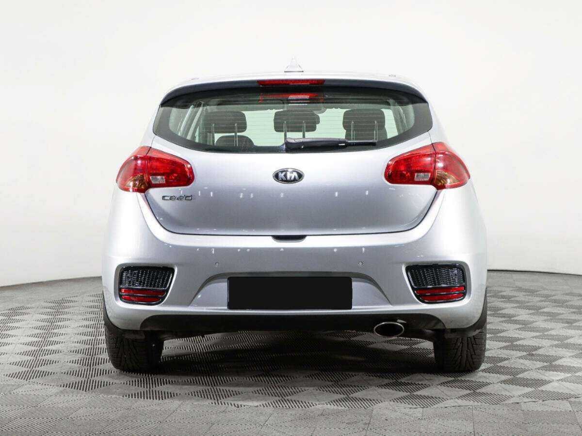 Kia Ceed с пробегом — 2017 год. Фото: #5